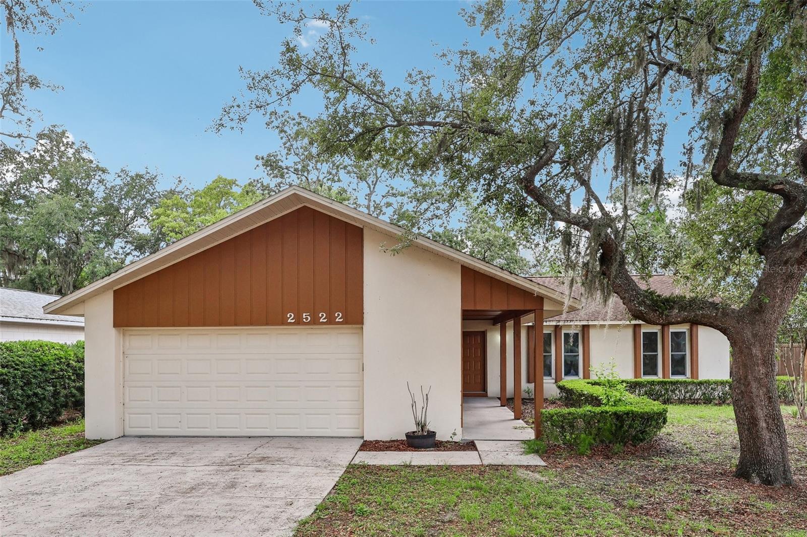 ARBOR RIDGE WEST - Residential