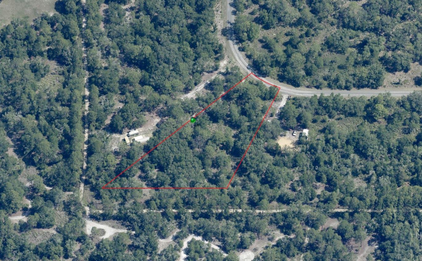 Big lot, big possibilities! This 1.66-acre residential parcel in Crystal River offers the space you’ve been looking for. Build your dream home, enjoy added privacy, and create your own piece of Florida paradise. Quiet location, endless potential.