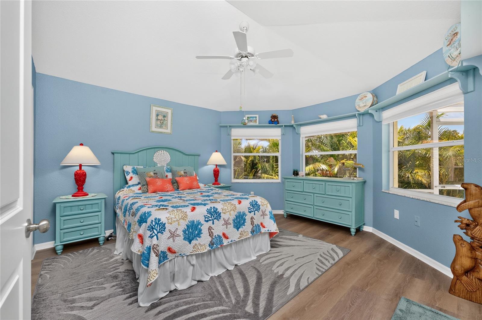 CHARLOTTE PARK - Residential