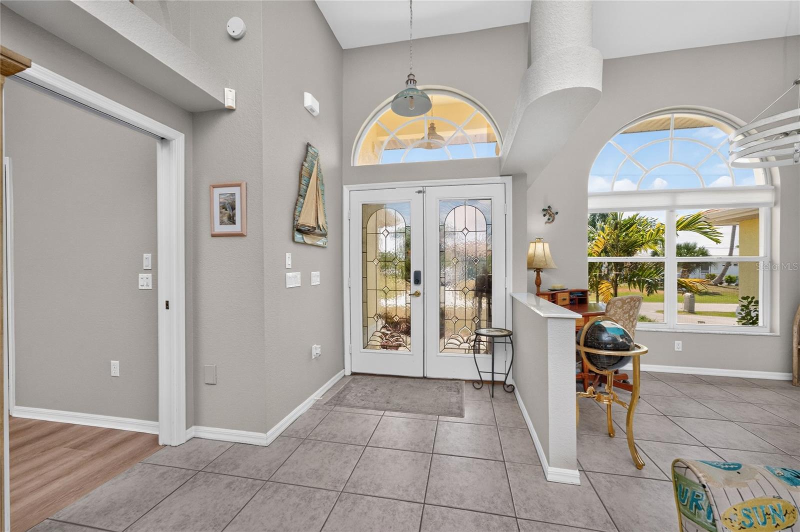 CHARLOTTE PARK - Residential