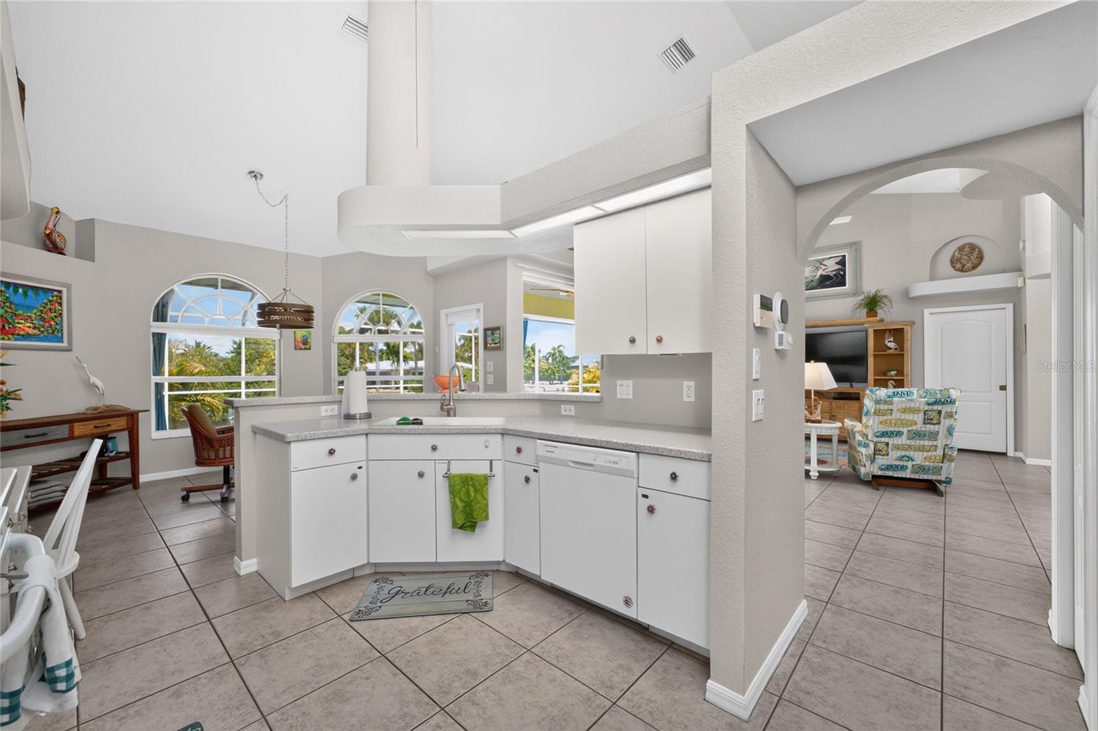 CHARLOTTE PARK - Residential