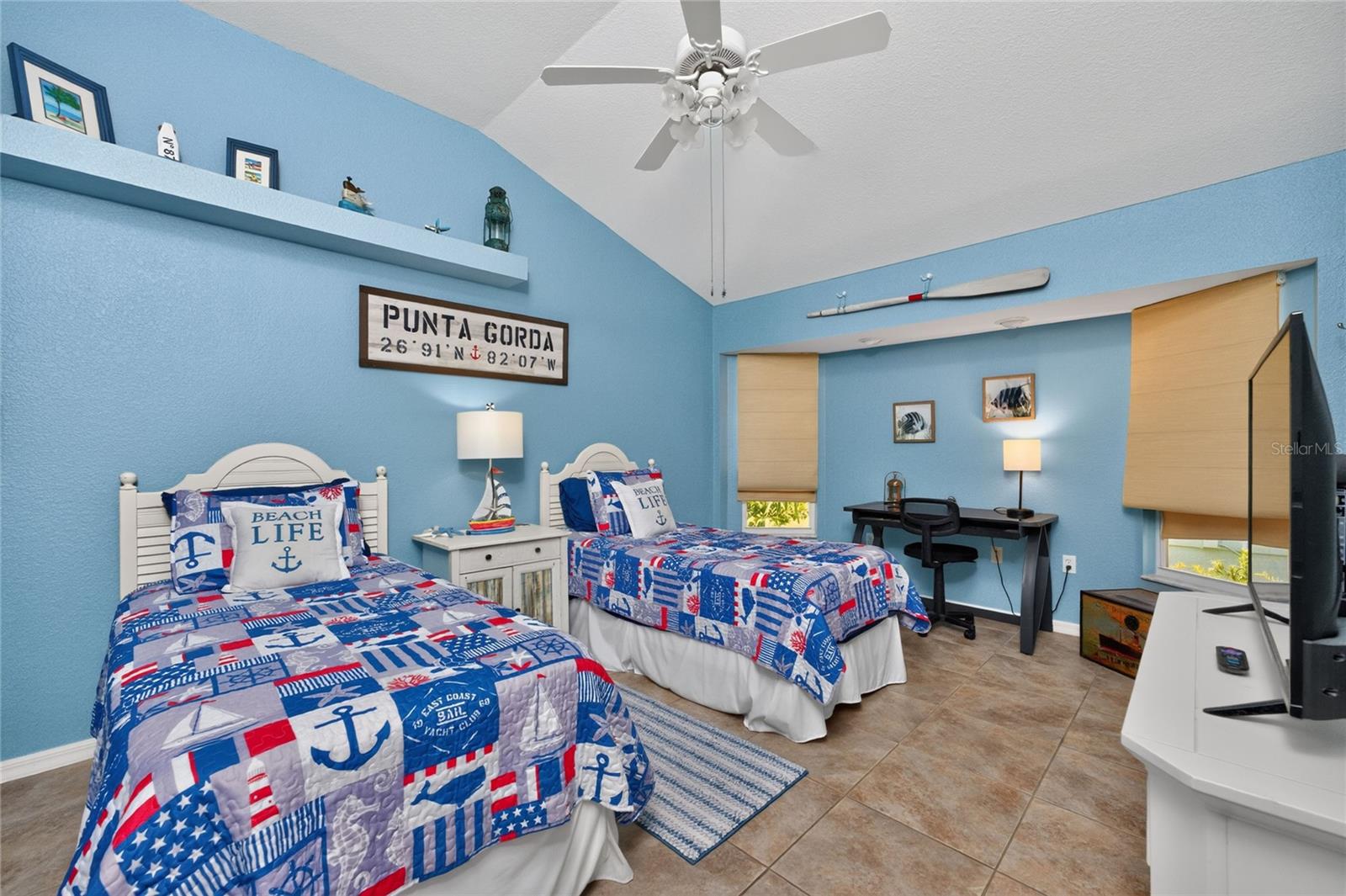 CHARLOTTE PARK - Residential