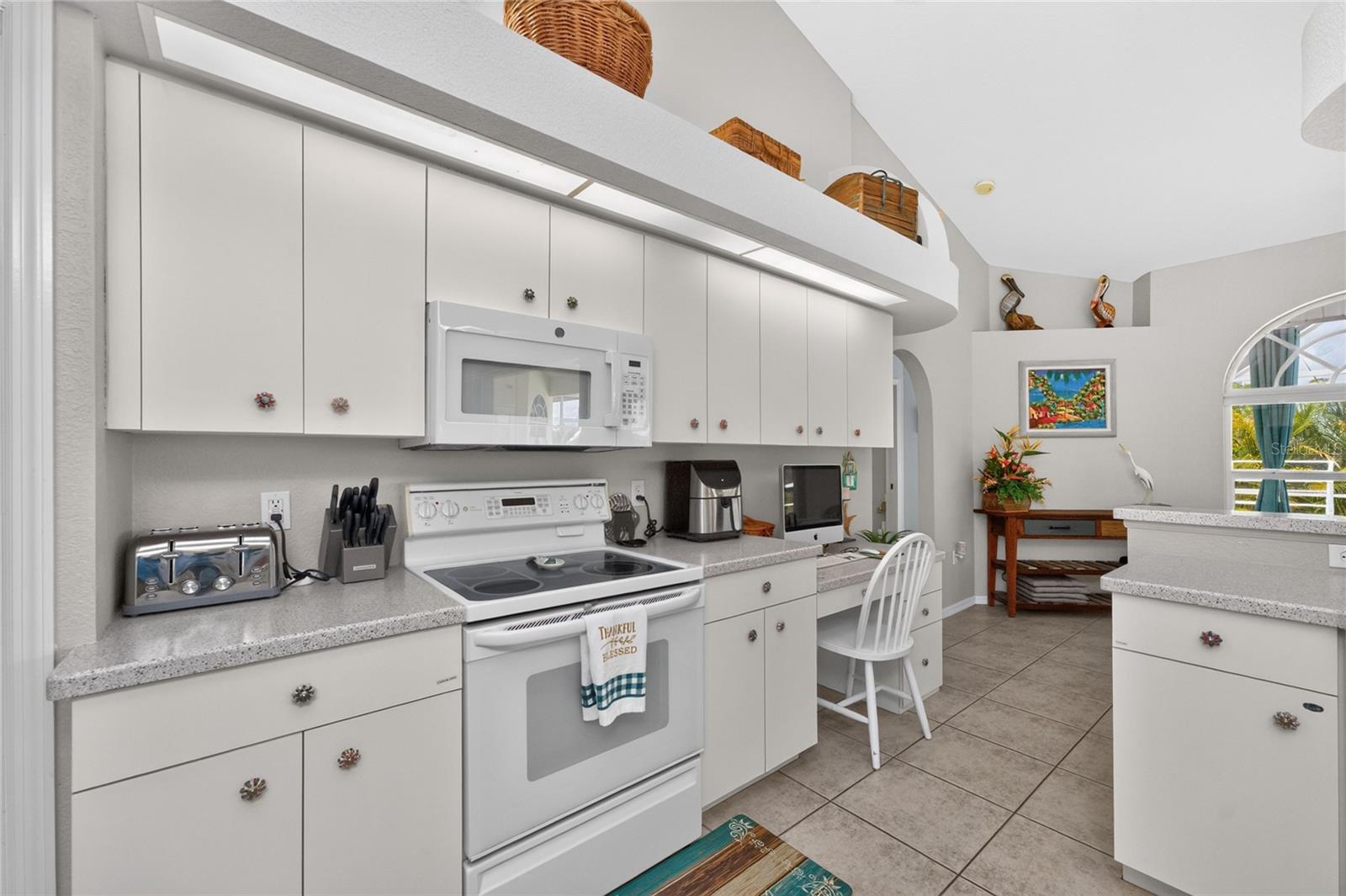 CHARLOTTE PARK - Residential