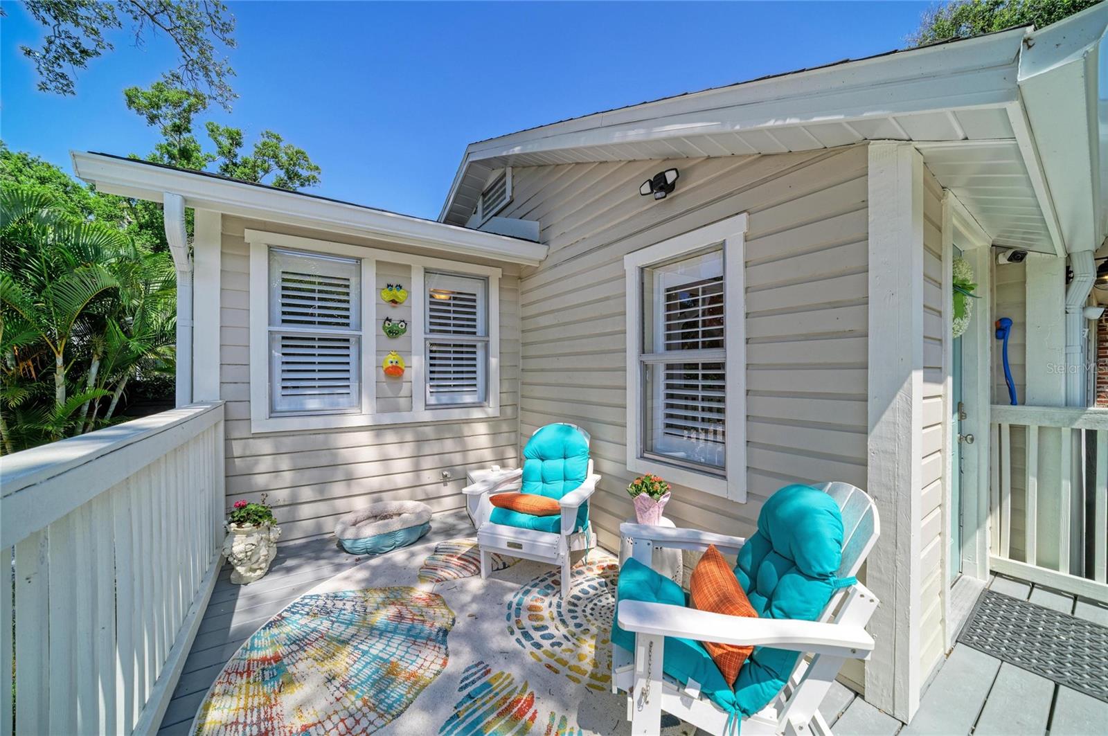 LA LINDA TERRACE - Residential