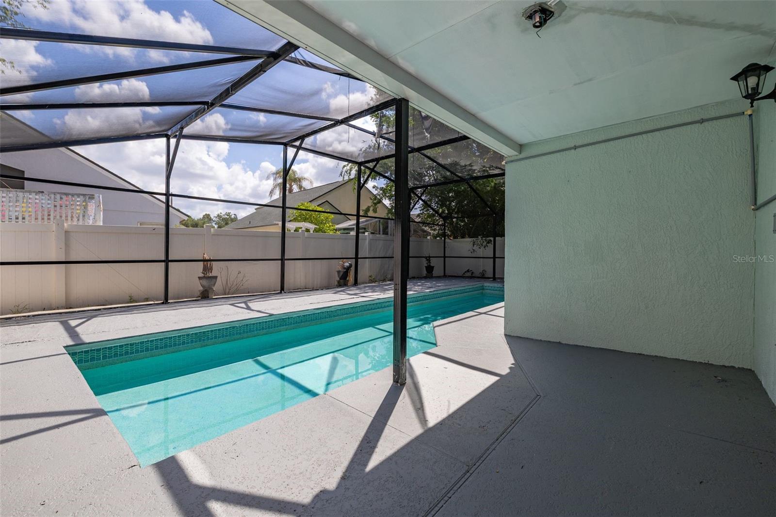 EAGLERIDGE PH 01A REP - Residential Lease
