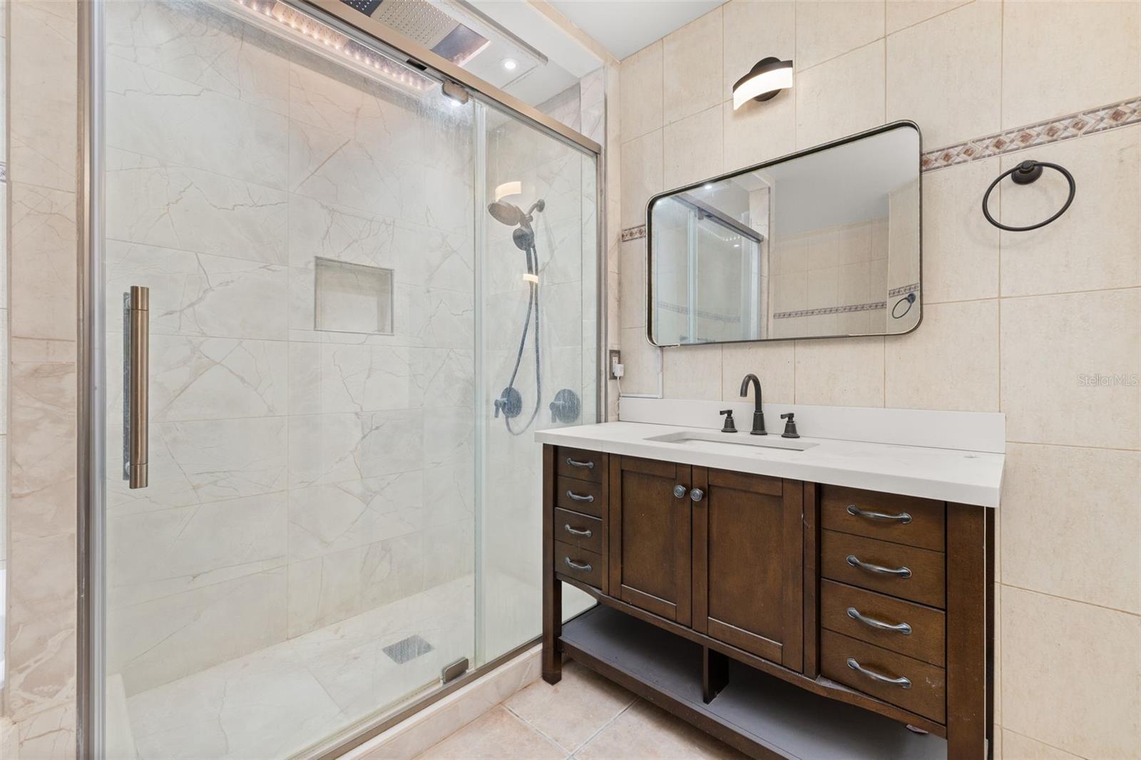EAGLERIDGE PH 01A REP - Residential Lease