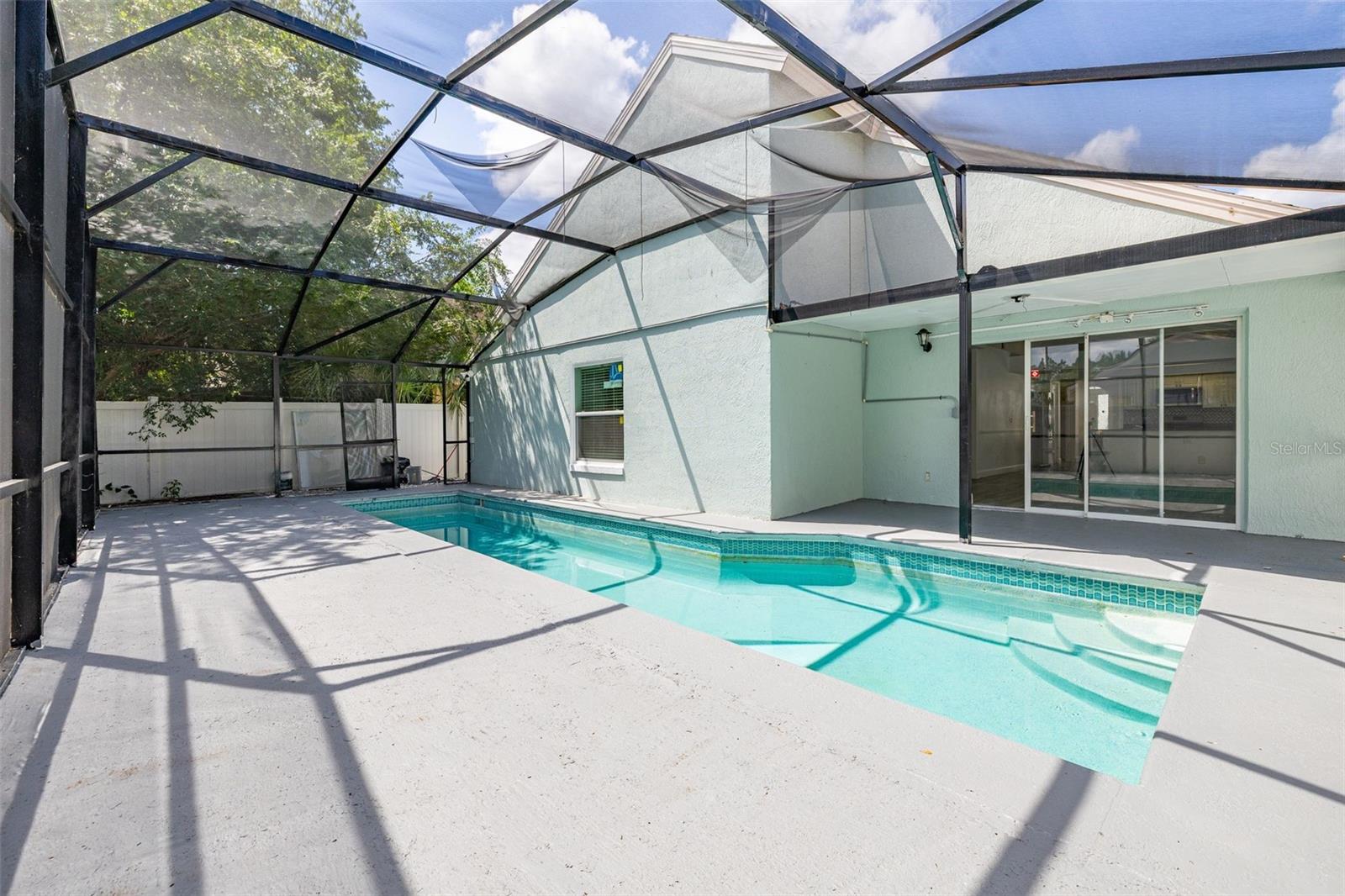 EAGLERIDGE PH 01A REP - Residential Lease