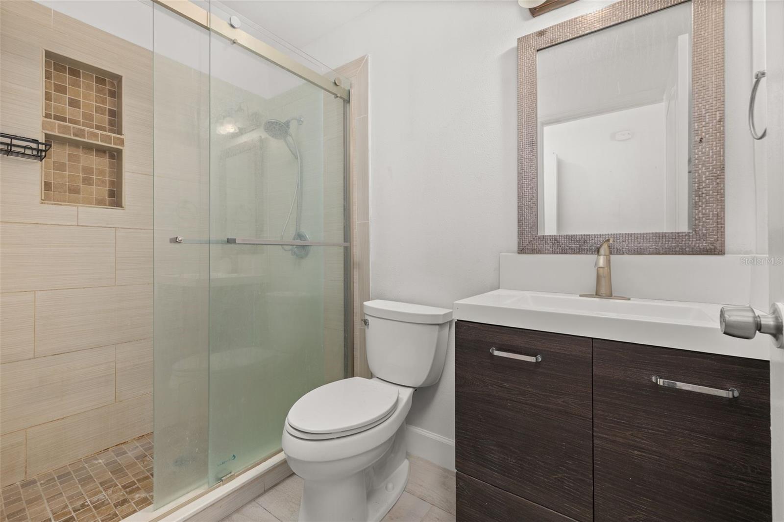 EAGLERIDGE PH 01A REP - Residential Lease