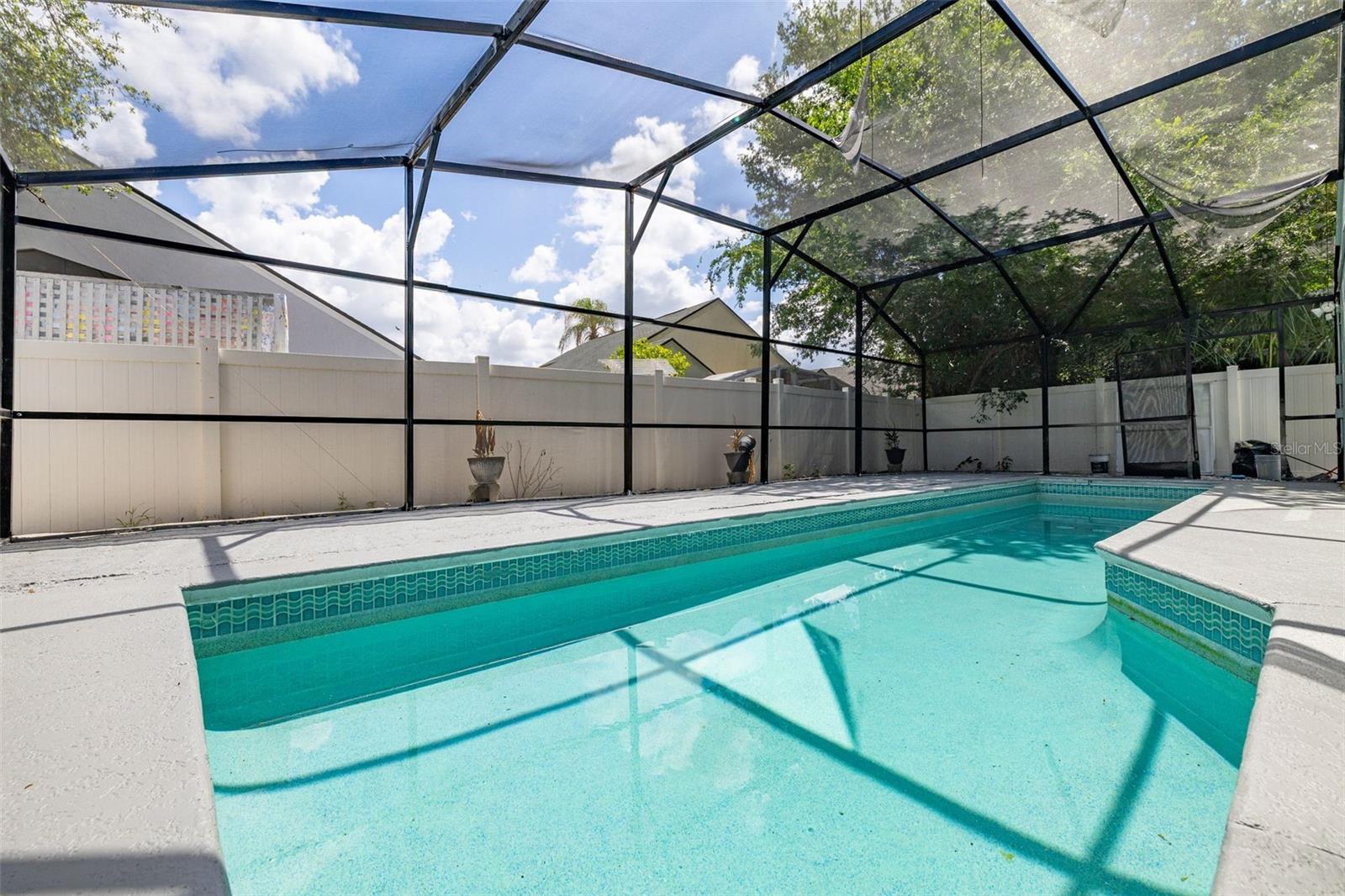 EAGLERIDGE PH 01A REP - Residential Lease