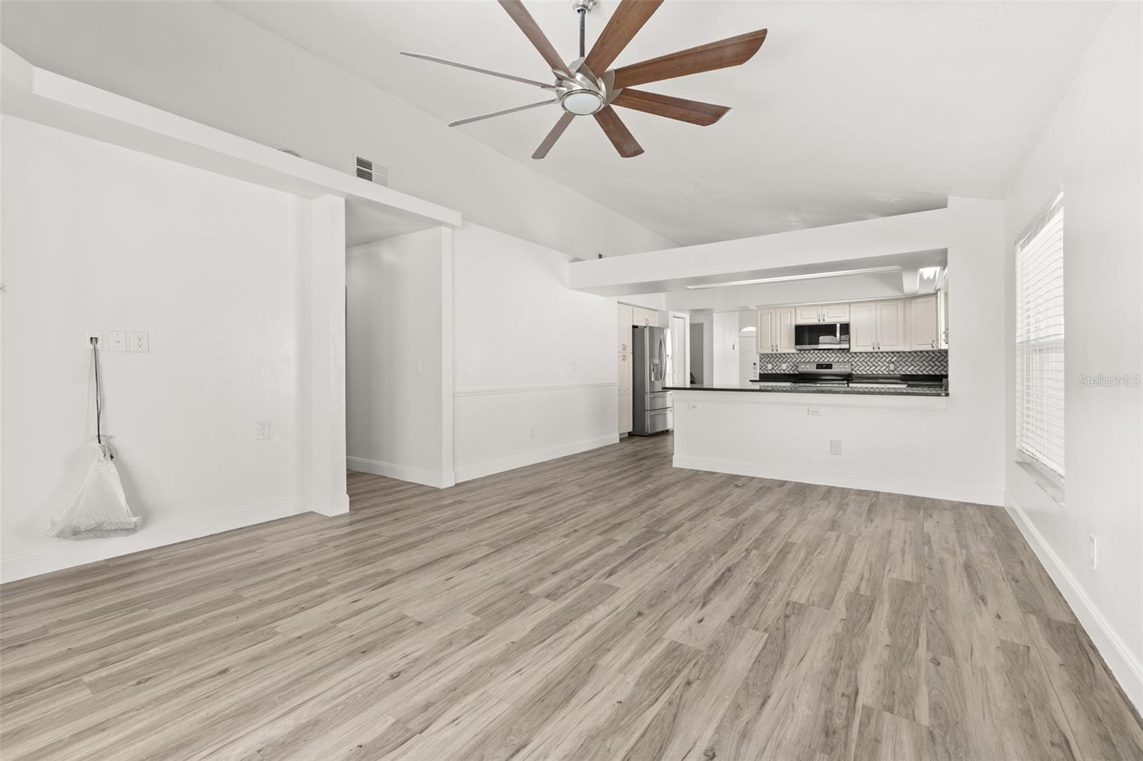 EAGLERIDGE PH 01A REP - Residential Lease