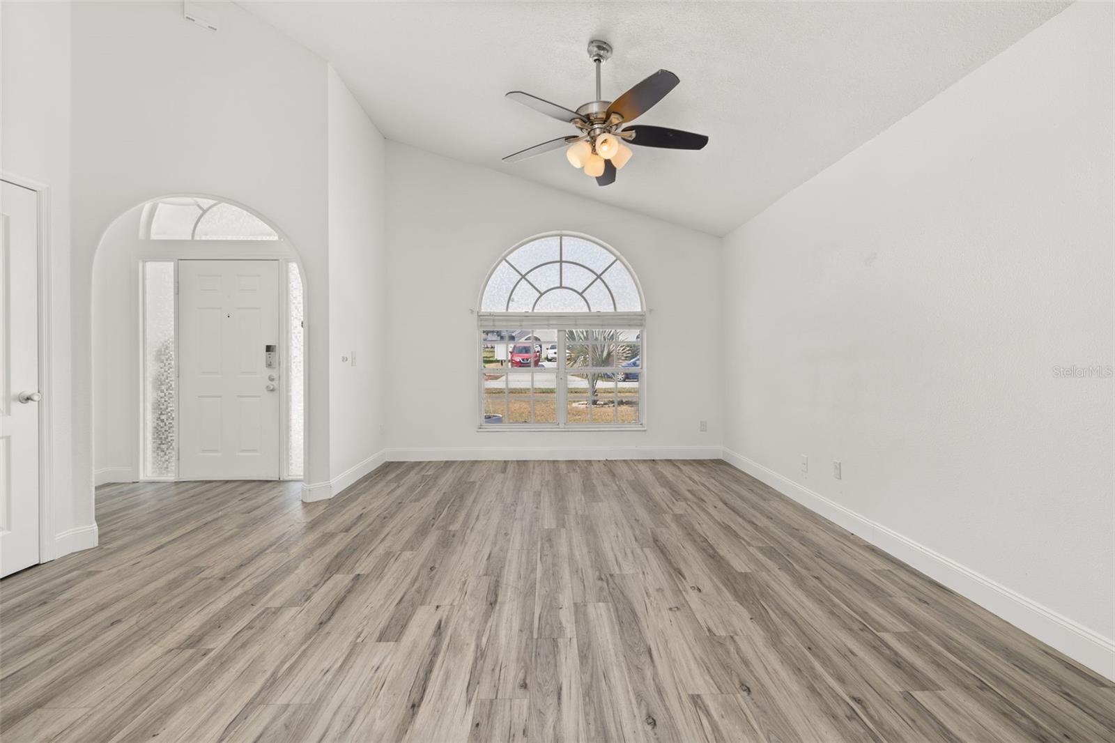 EAGLERIDGE PH 01A REP - Residential Lease