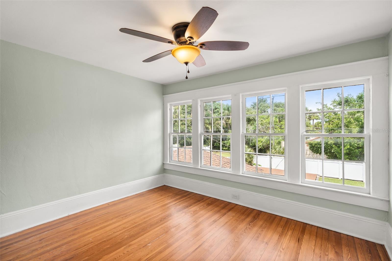 ROSE COURT - Residential