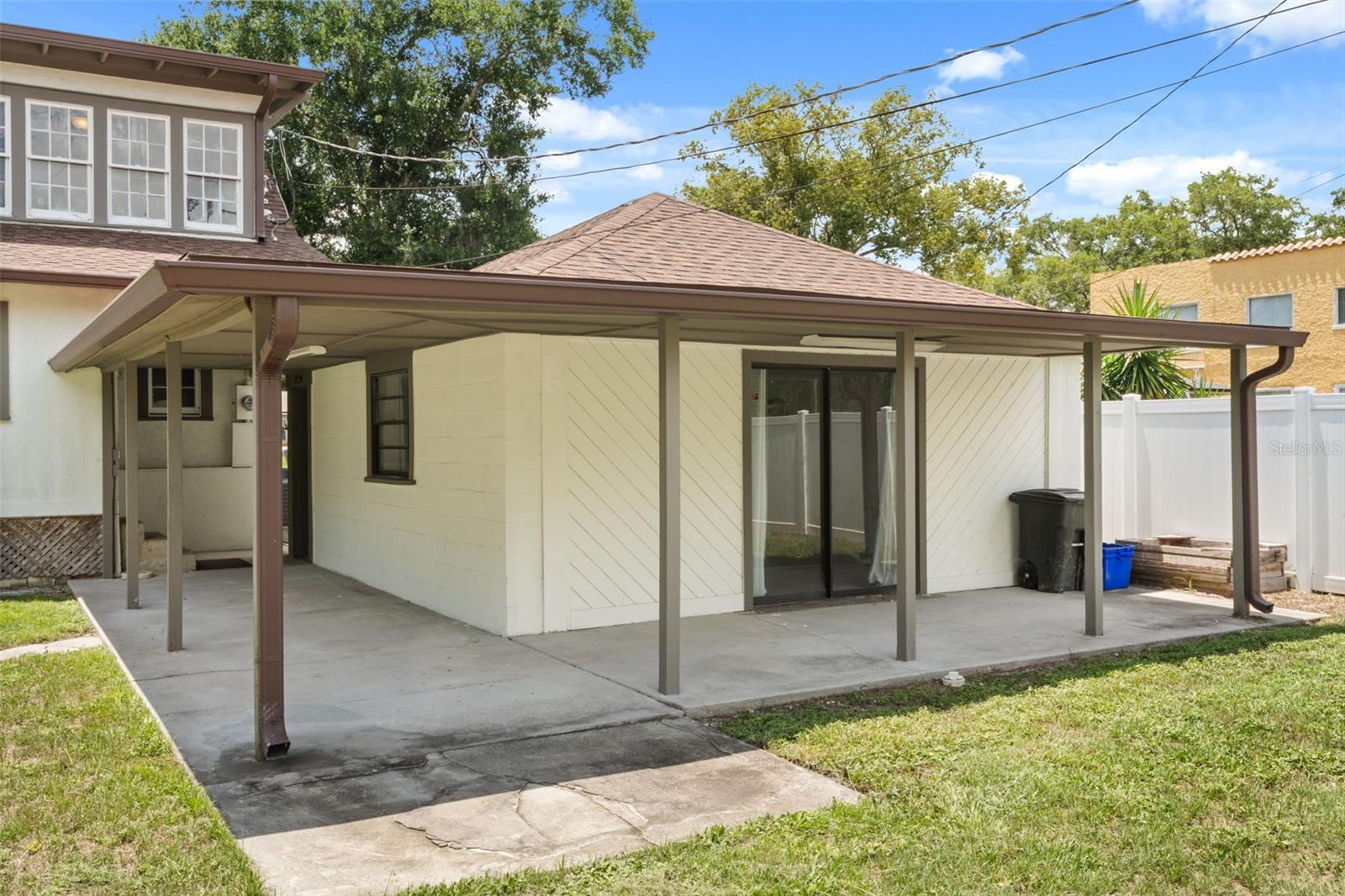 ROSE COURT - Residential