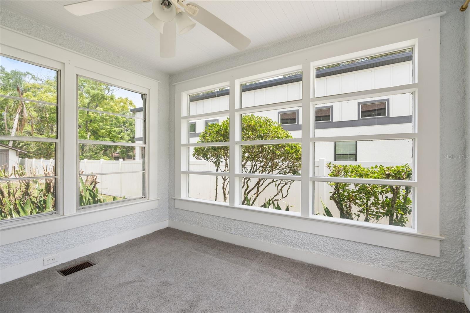 ROSE COURT - Residential