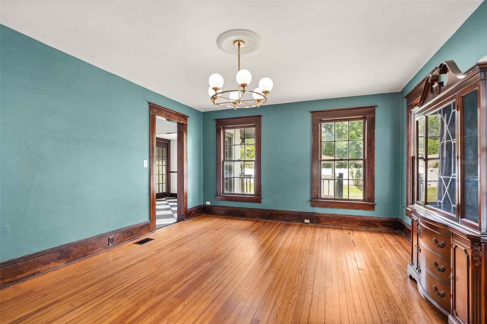 ROSE COURT - Residential