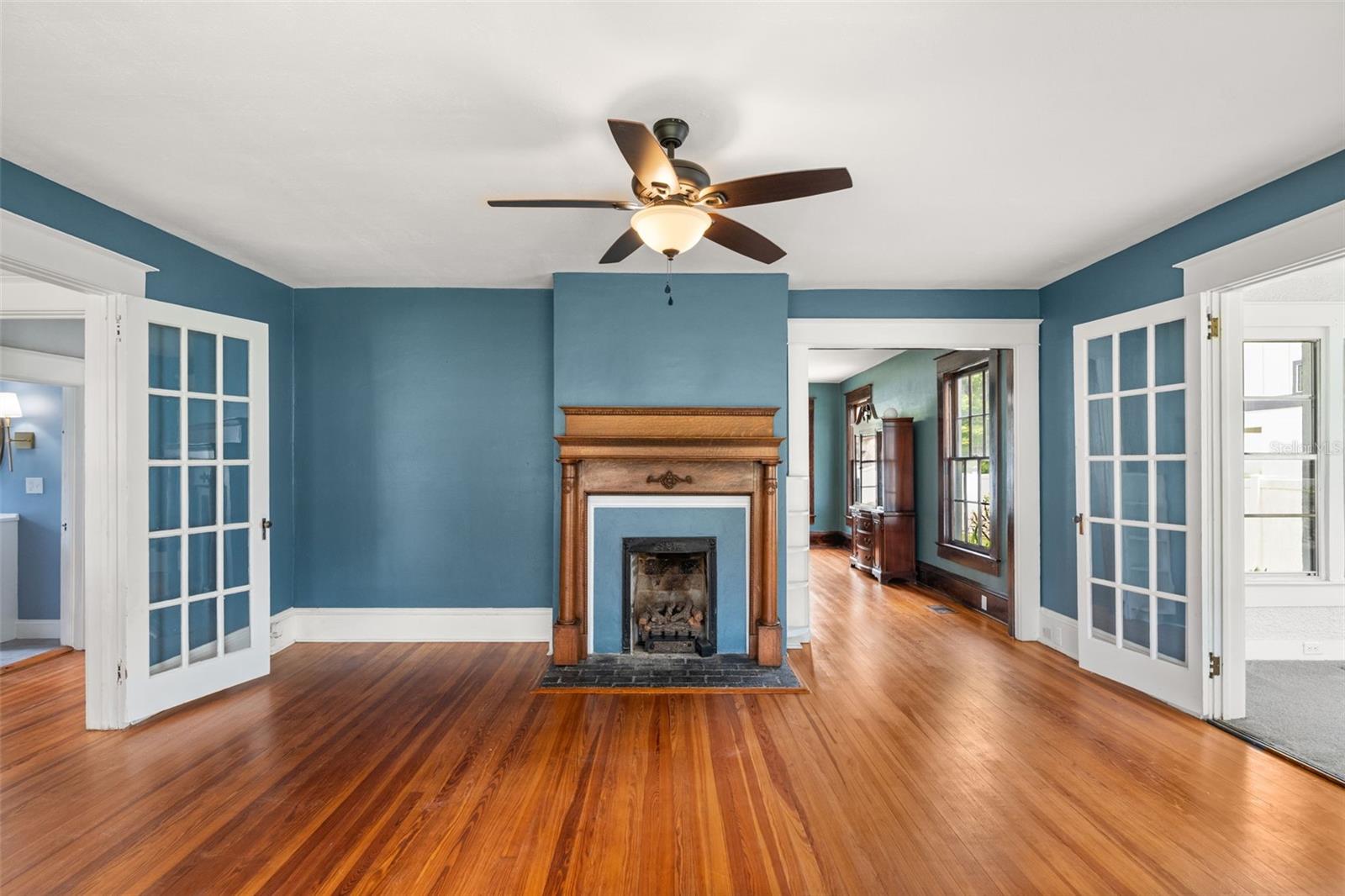 ROSE COURT - Residential