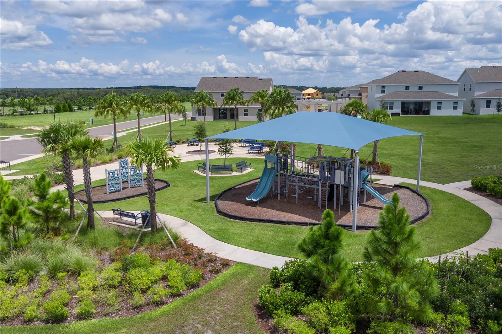 TRINITY LAKES PH 1 & 2 - Residential Lease