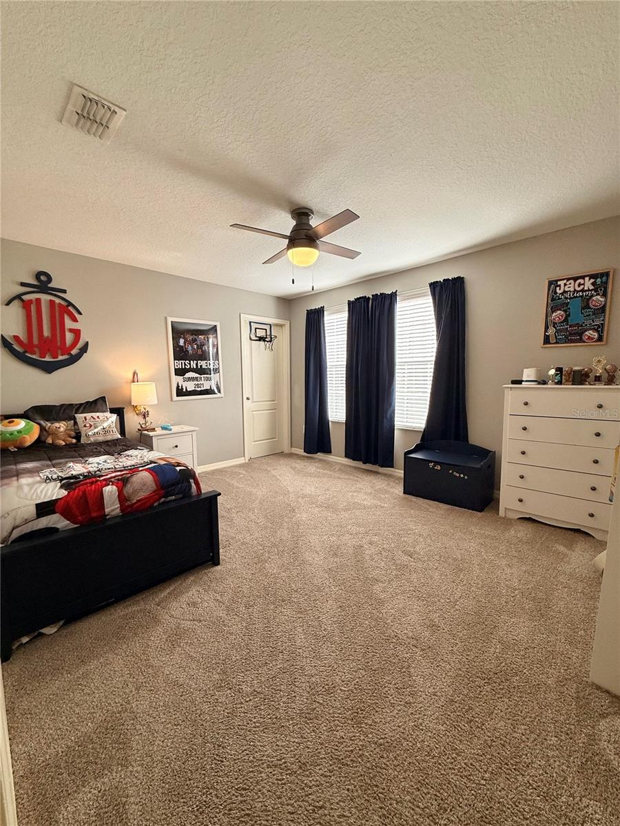 ENCLAVE AT BOYETTE - Residential