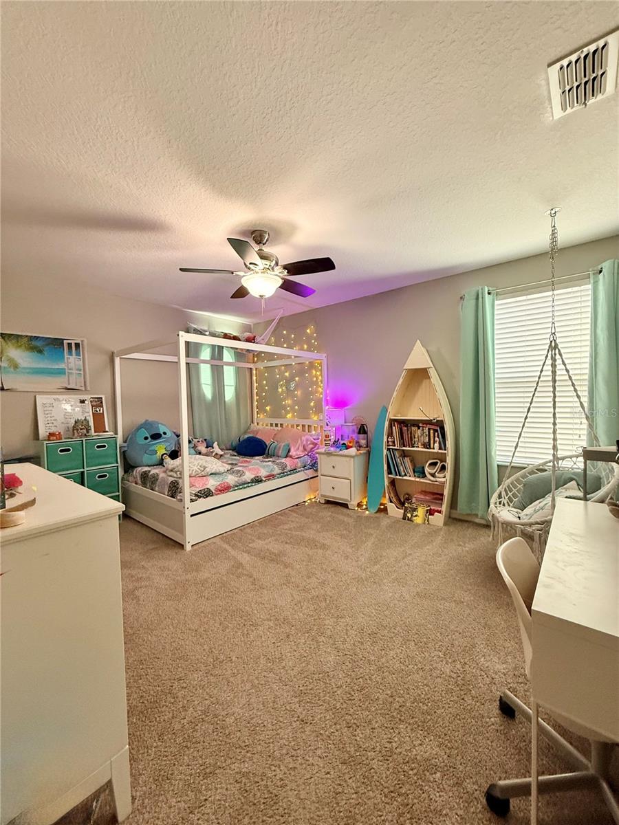 ENCLAVE AT BOYETTE - Residential