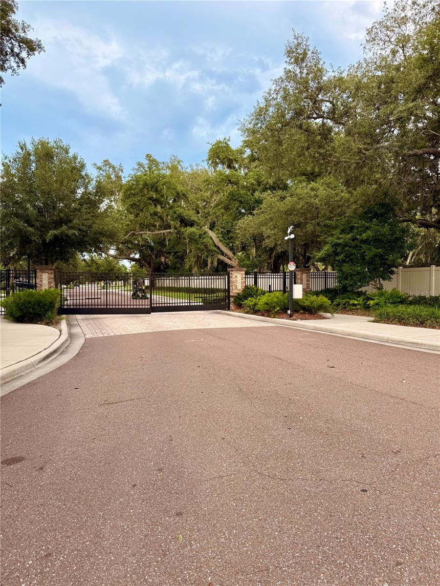 ENCLAVE AT BOYETTE - Residential