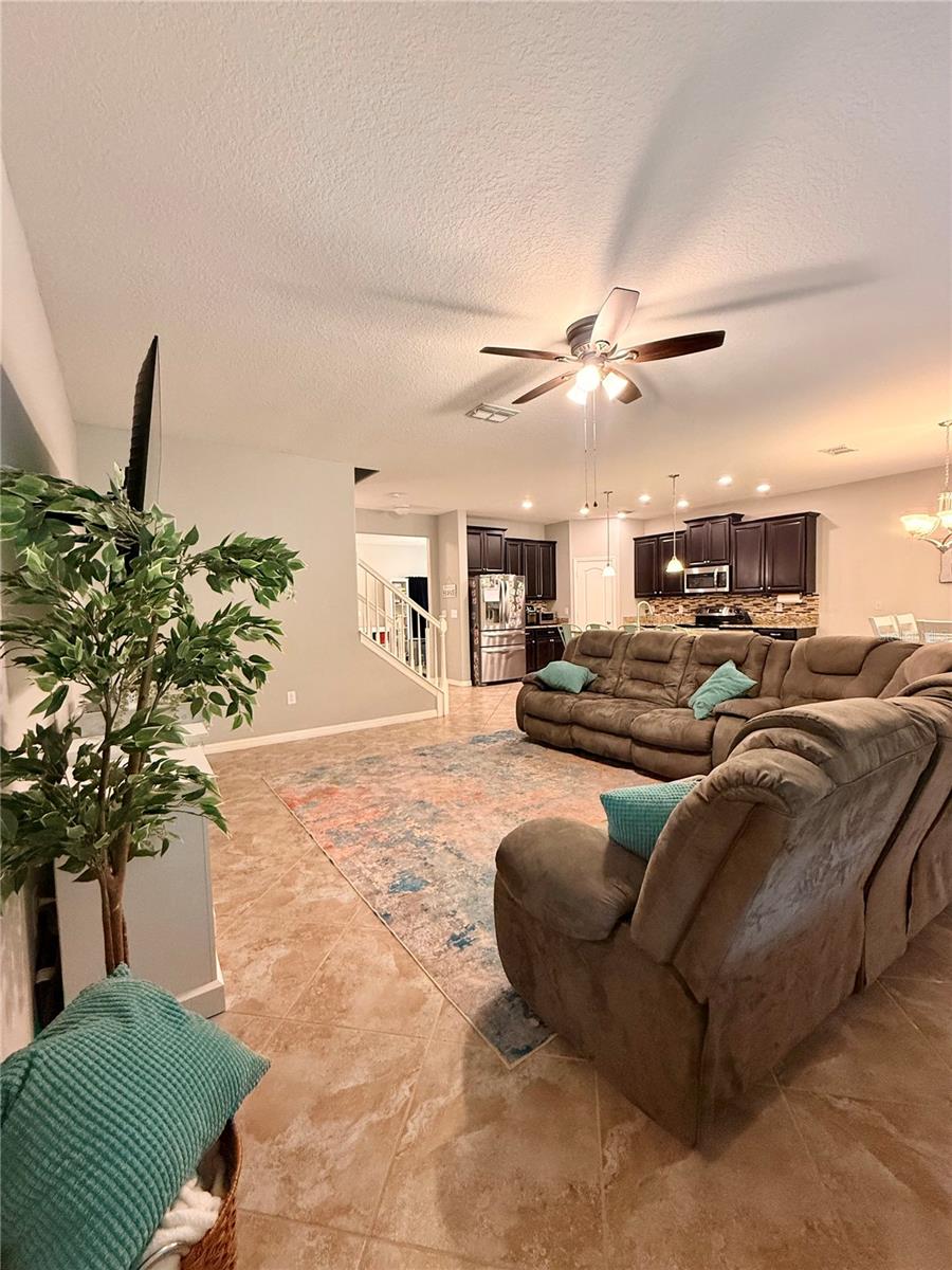 ENCLAVE AT BOYETTE - Residential