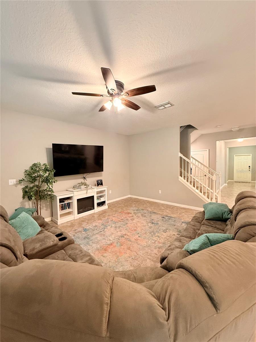 ENCLAVE AT BOYETTE - Residential
