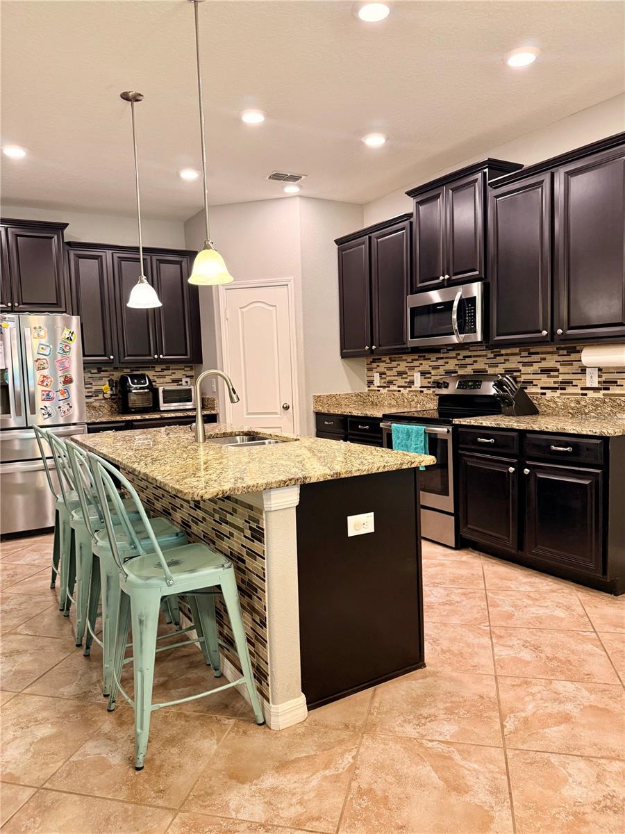ENCLAVE AT BOYETTE - Residential