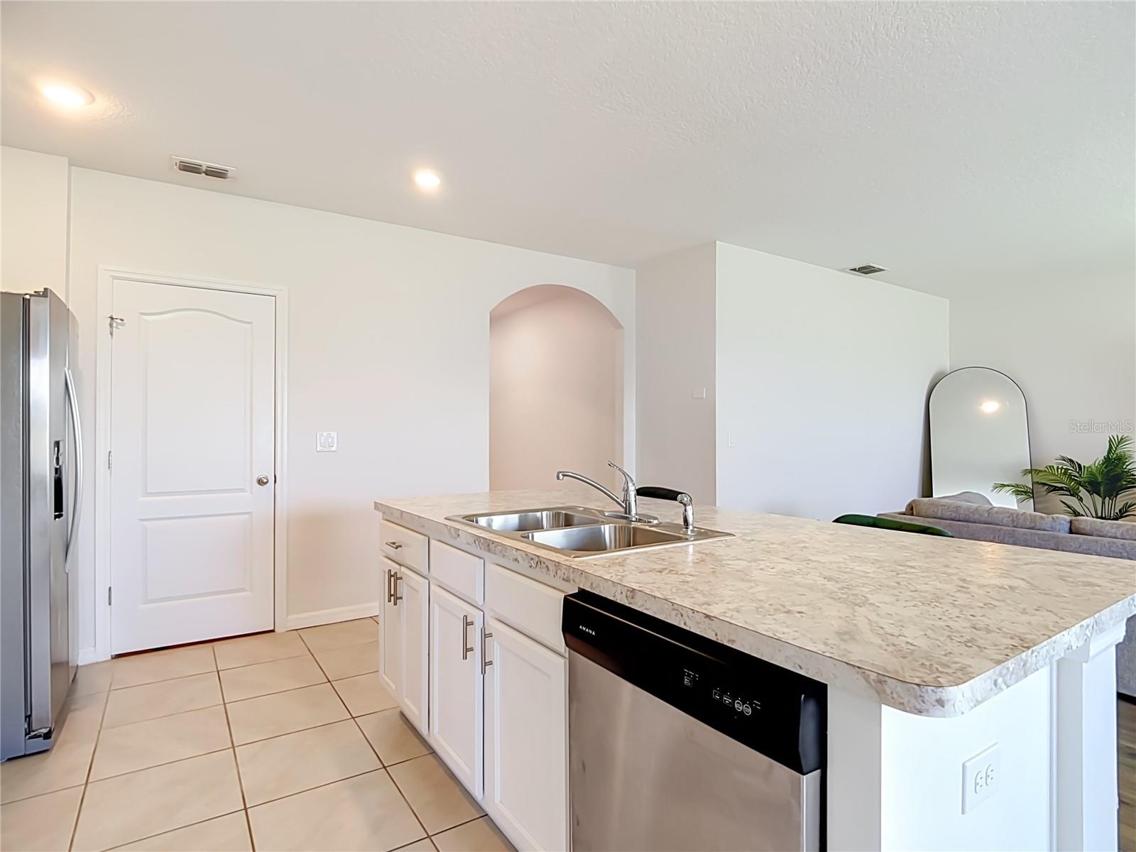 LUCERNE PARK RESERVE - Residential