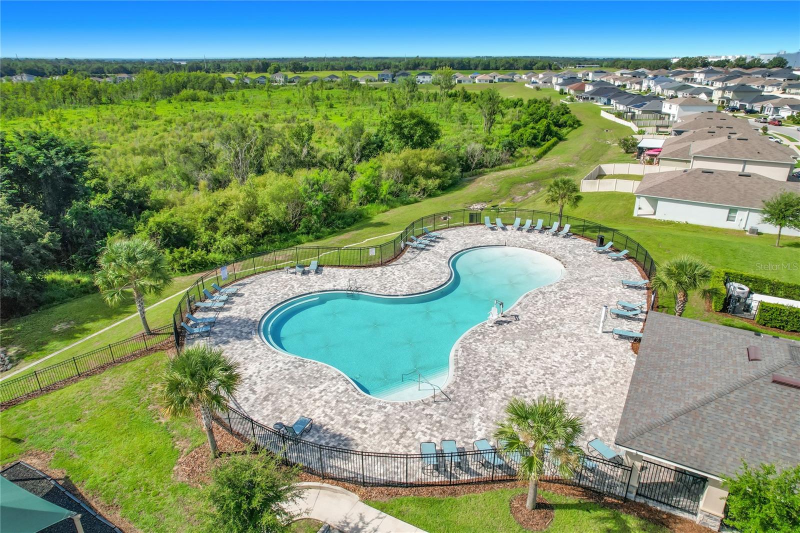 LUCERNE PARK RESERVE - Residential