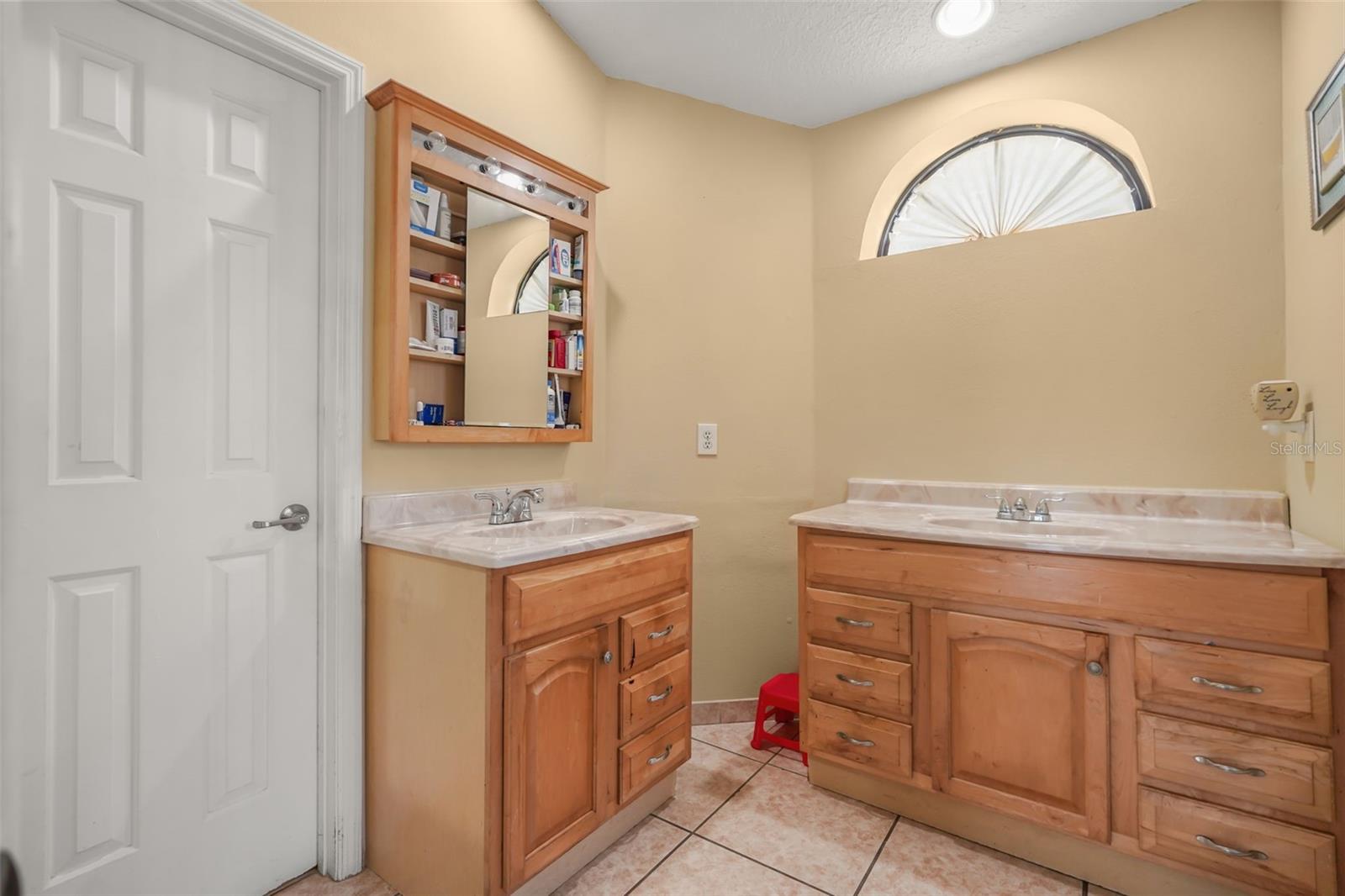 BVL UNIT 9 5TH ADD - Residential