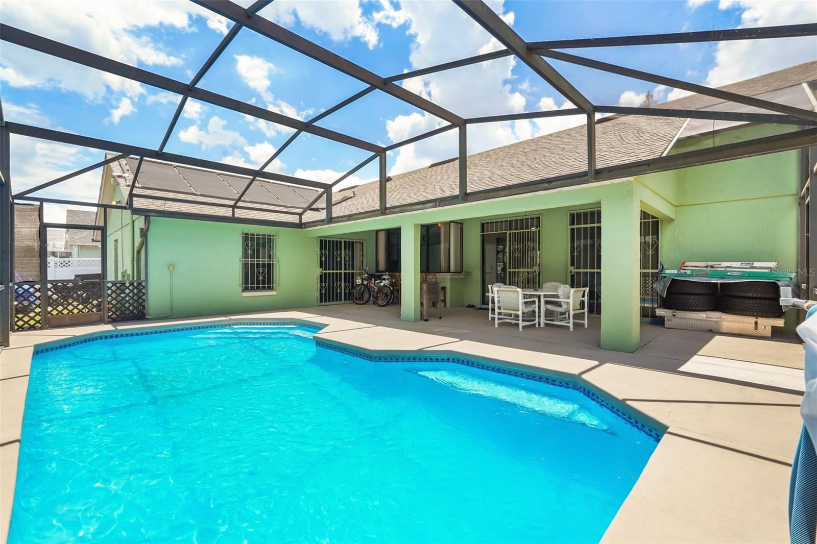 BVL UNIT 9 5TH ADD - Residential