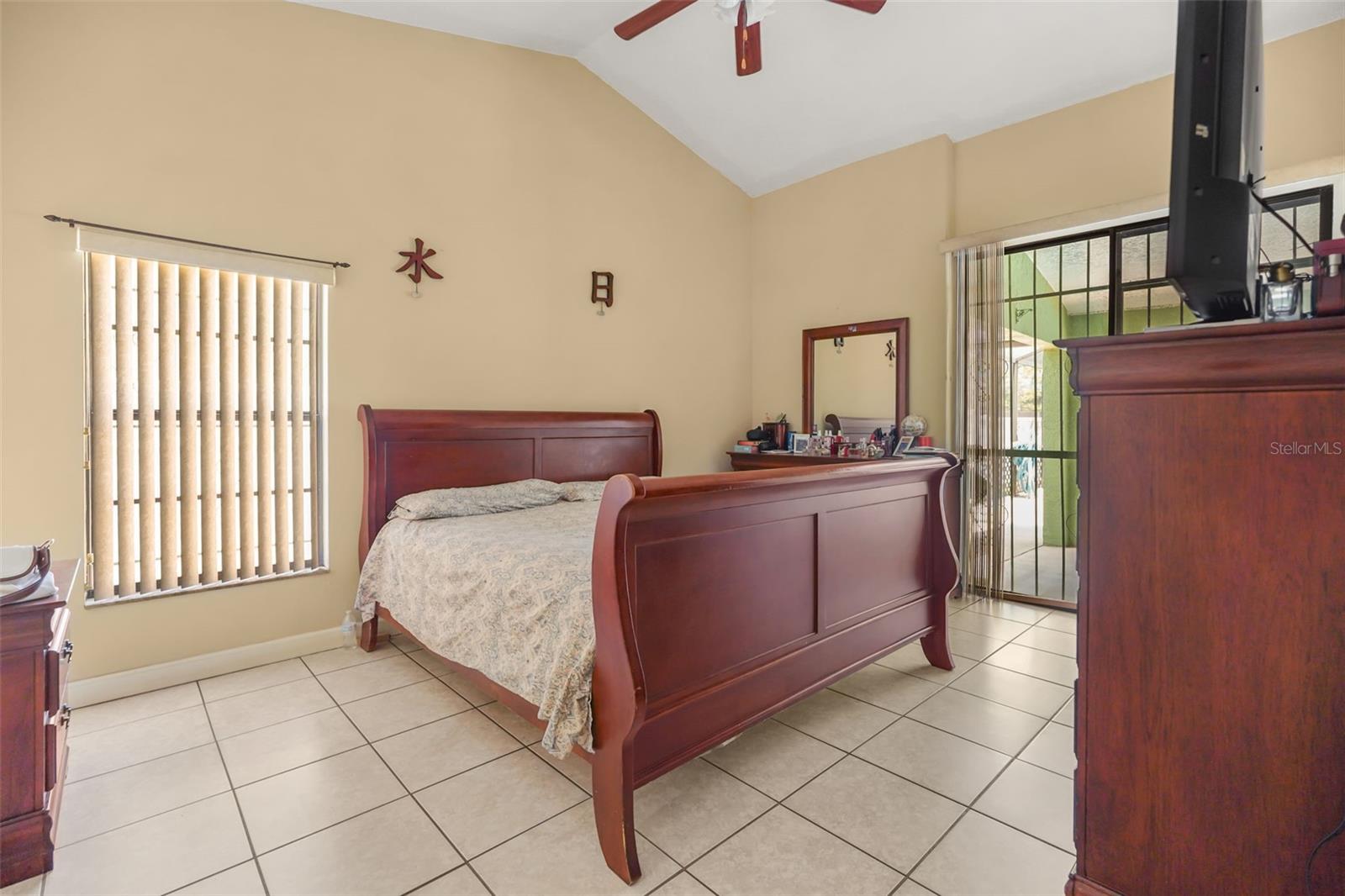 BVL UNIT 9 5TH ADD - Residential