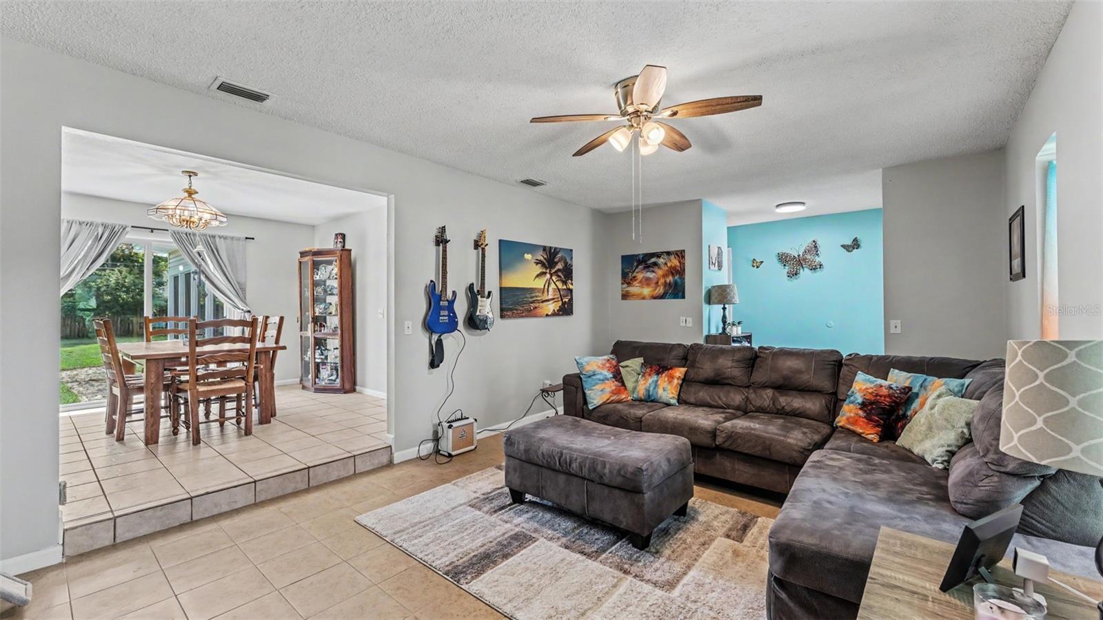 MERRIAM HEIGHTS - Residential