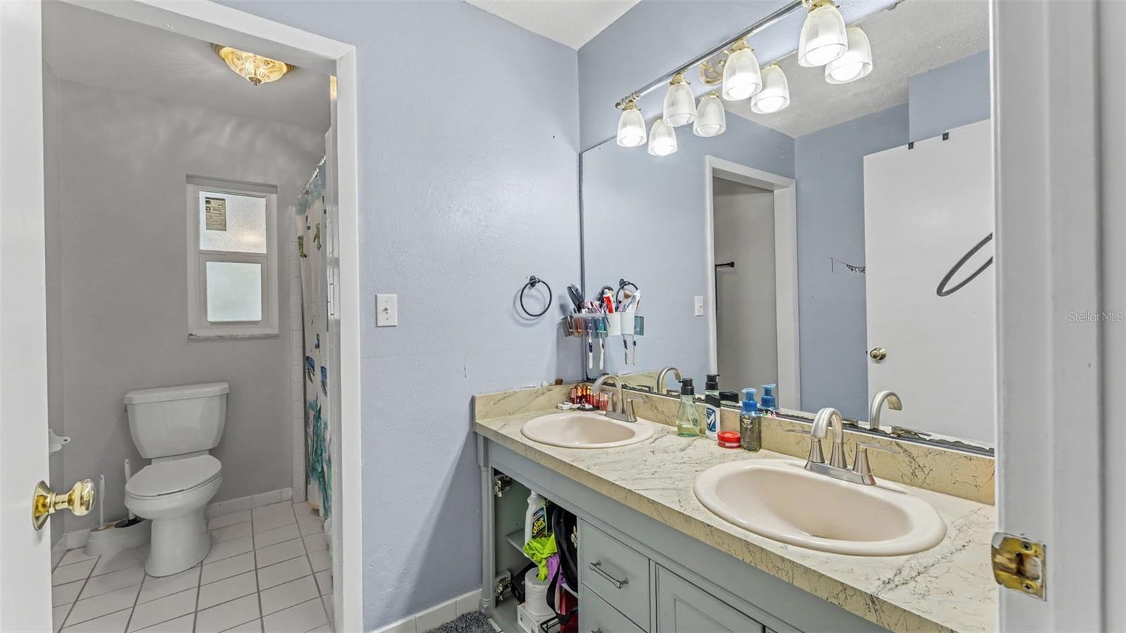 MERRIAM HEIGHTS - Residential