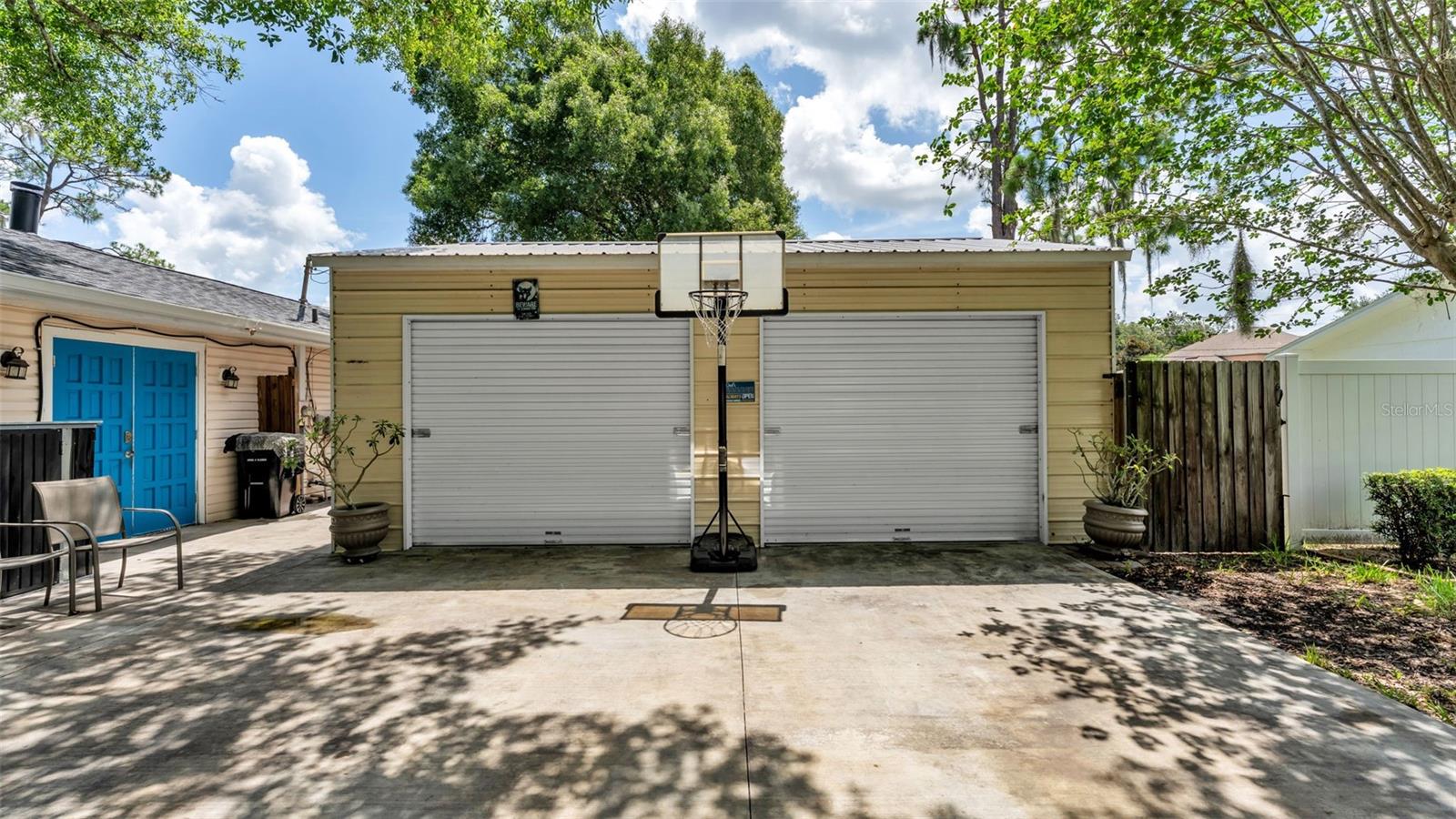 MERRIAM HEIGHTS - Residential