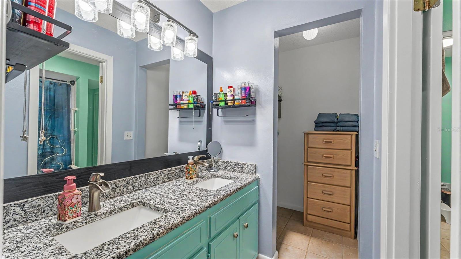 MERRIAM HEIGHTS - Residential