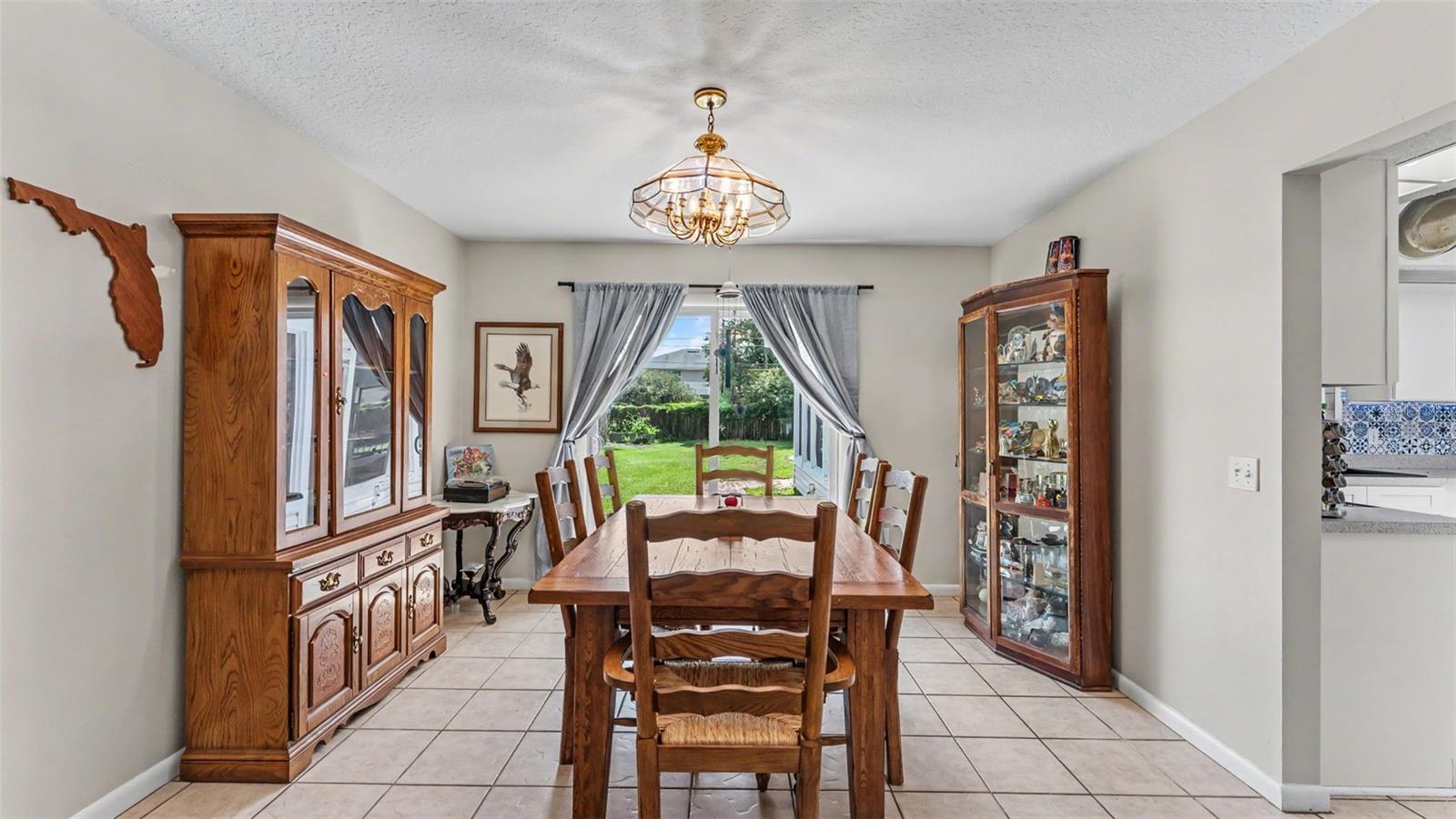 MERRIAM HEIGHTS - Residential