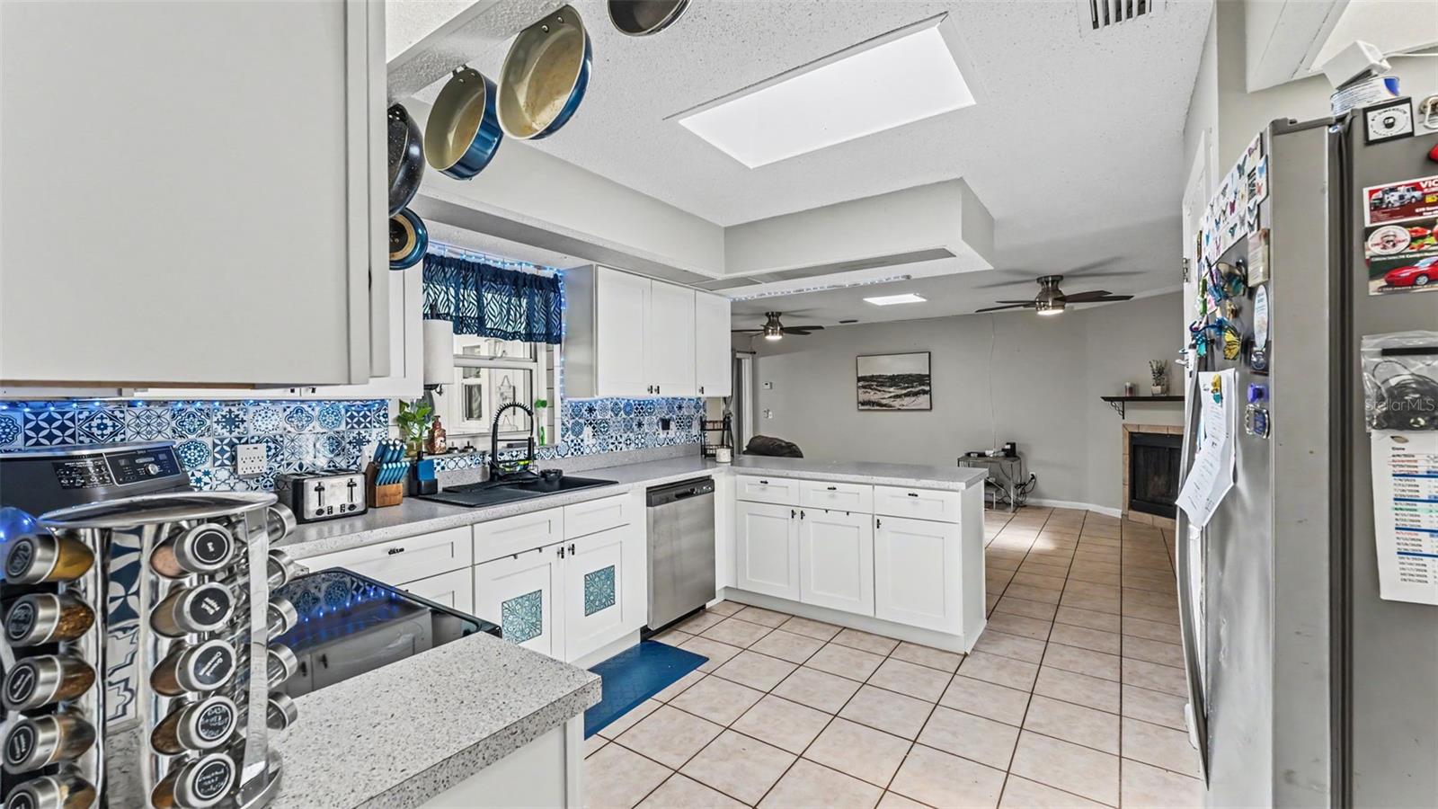 MERRIAM HEIGHTS - Residential
