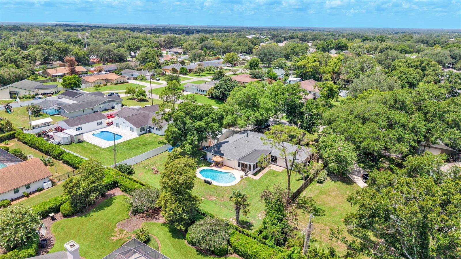 MERRIAM HEIGHTS - Residential