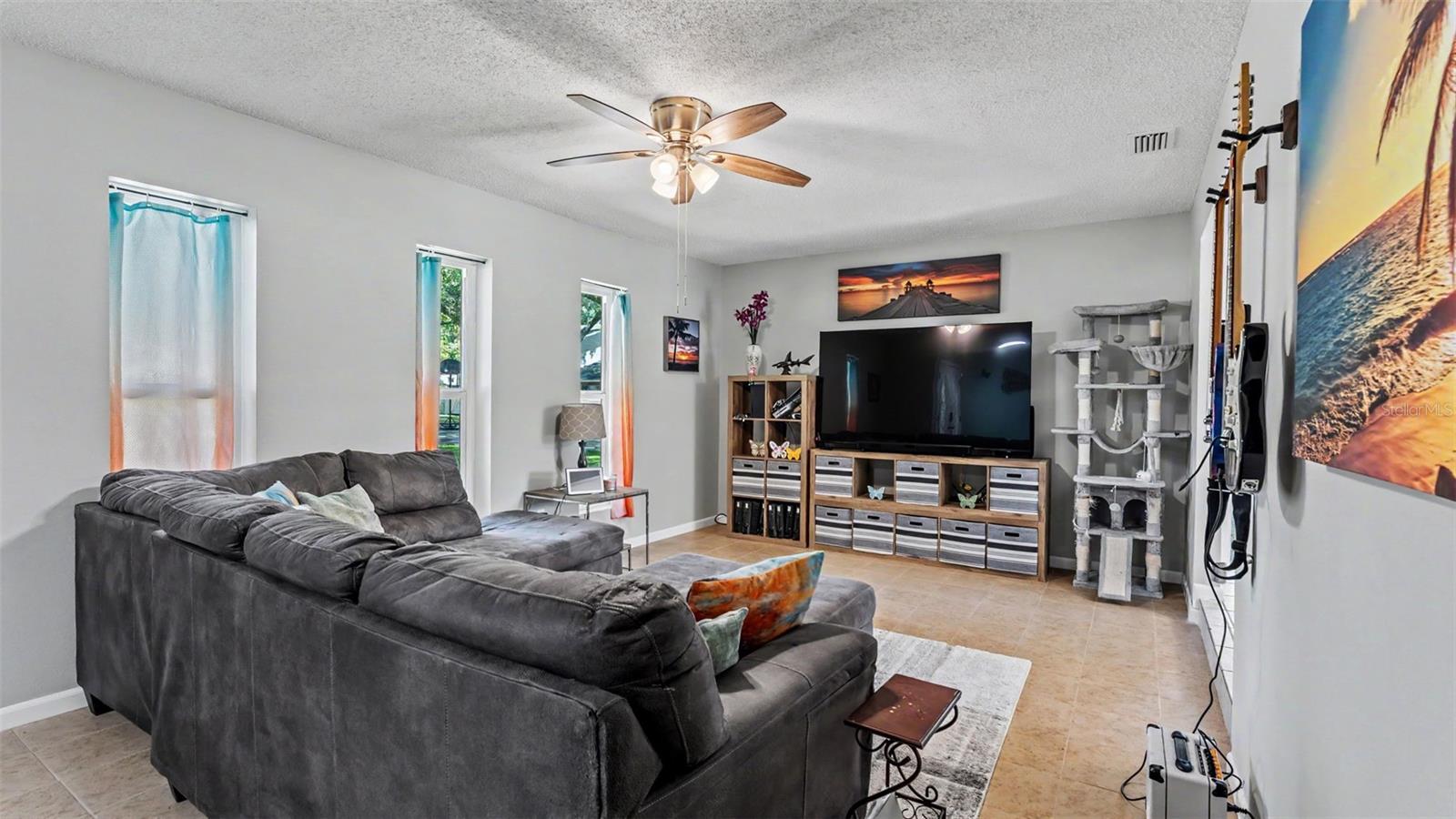 MERRIAM HEIGHTS - Residential