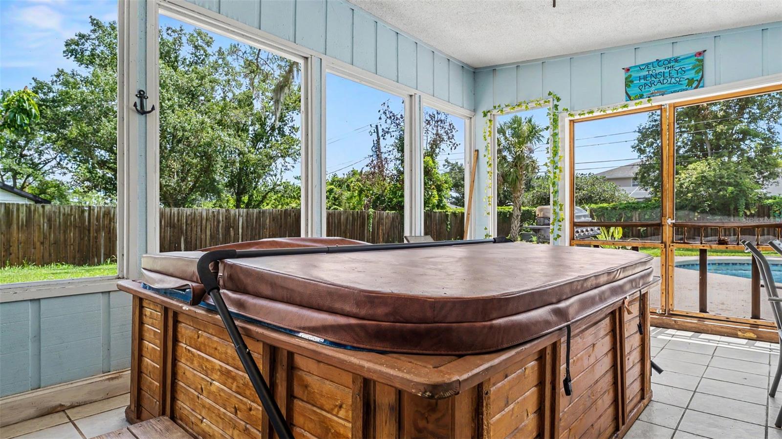 MERRIAM HEIGHTS - Residential
