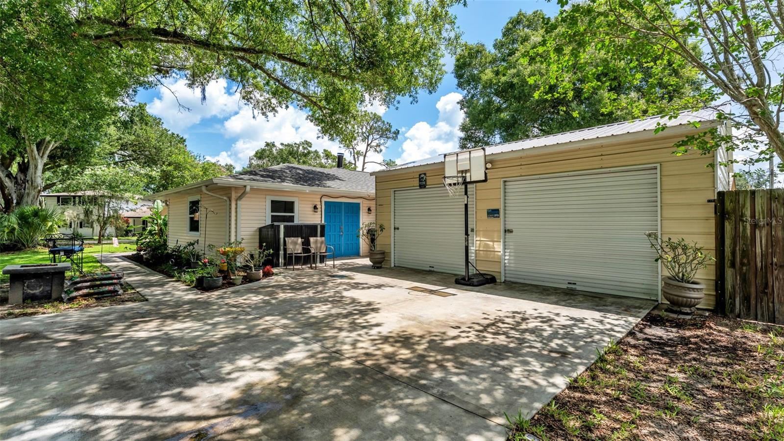 MERRIAM HEIGHTS - Residential