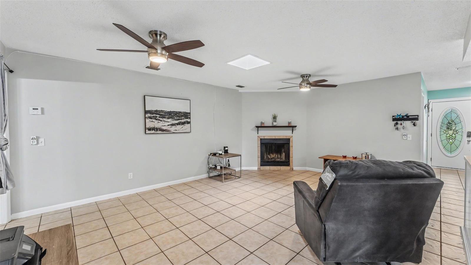 MERRIAM HEIGHTS - Residential