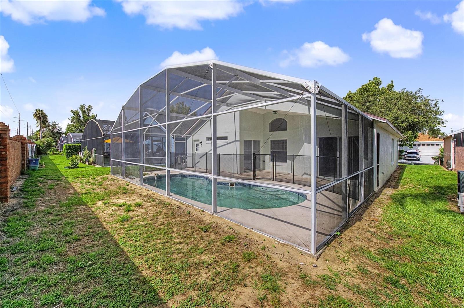 VILLAS OF WESTRIDGE - Residential