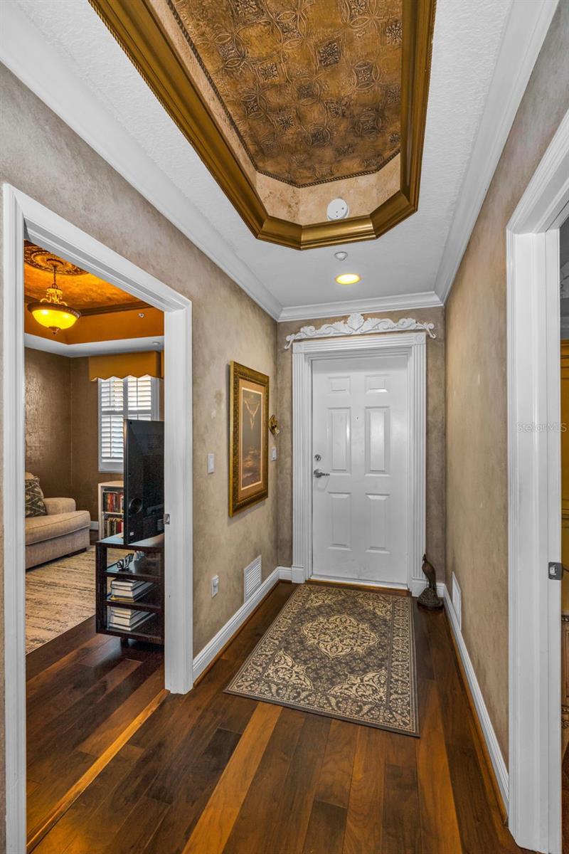 LAS FLORES CONDO - Residential