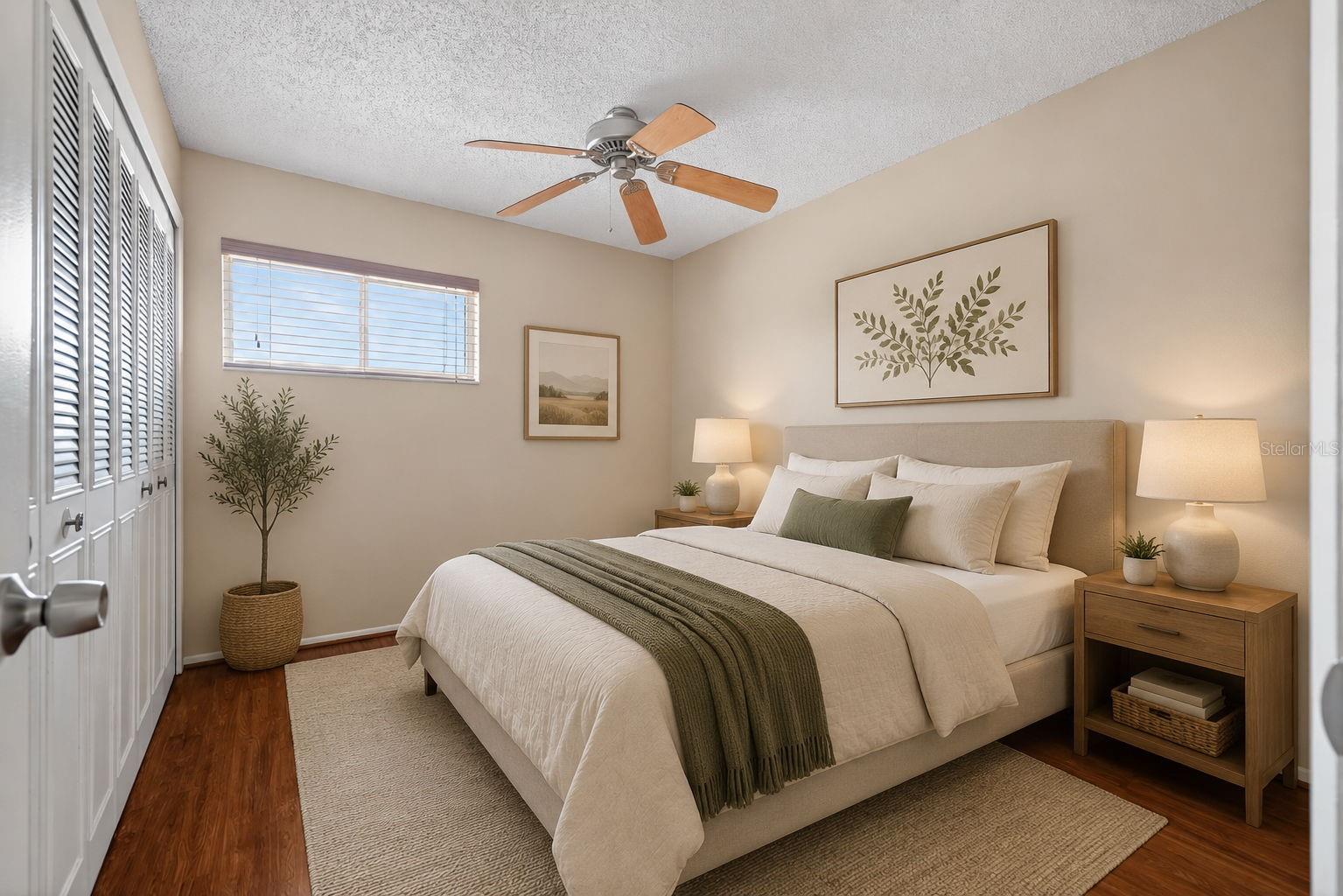 EASTWOOD SHORES - Residential