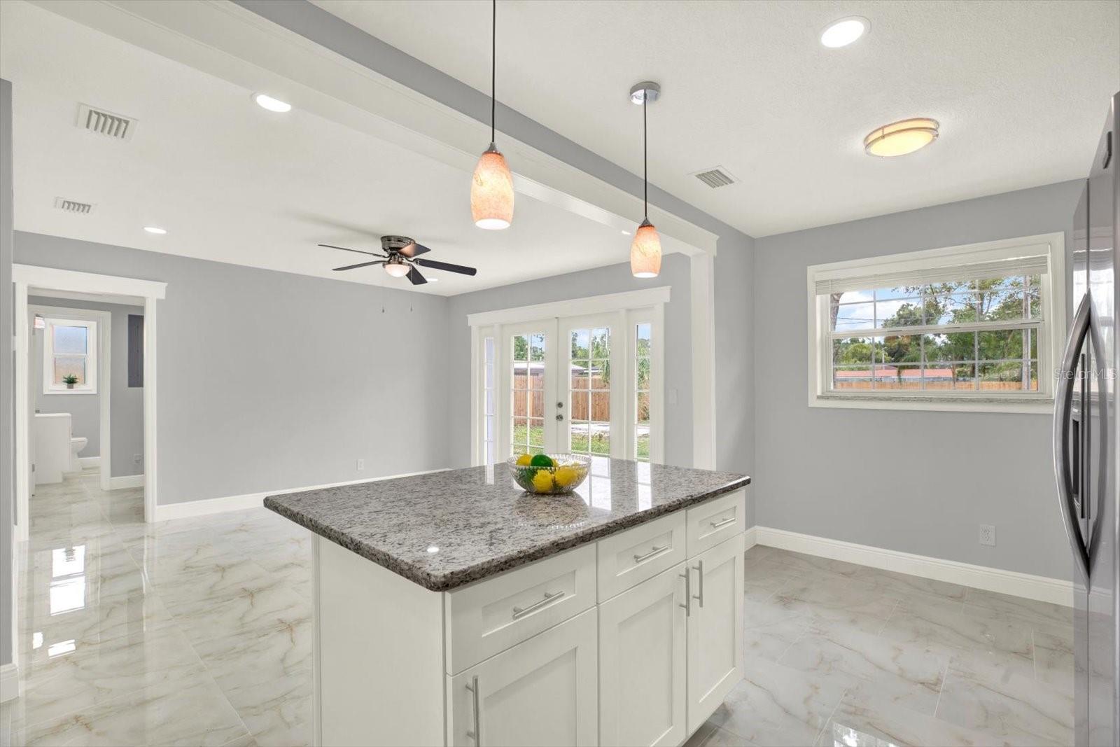 DEL RIO ESTATES - Residential