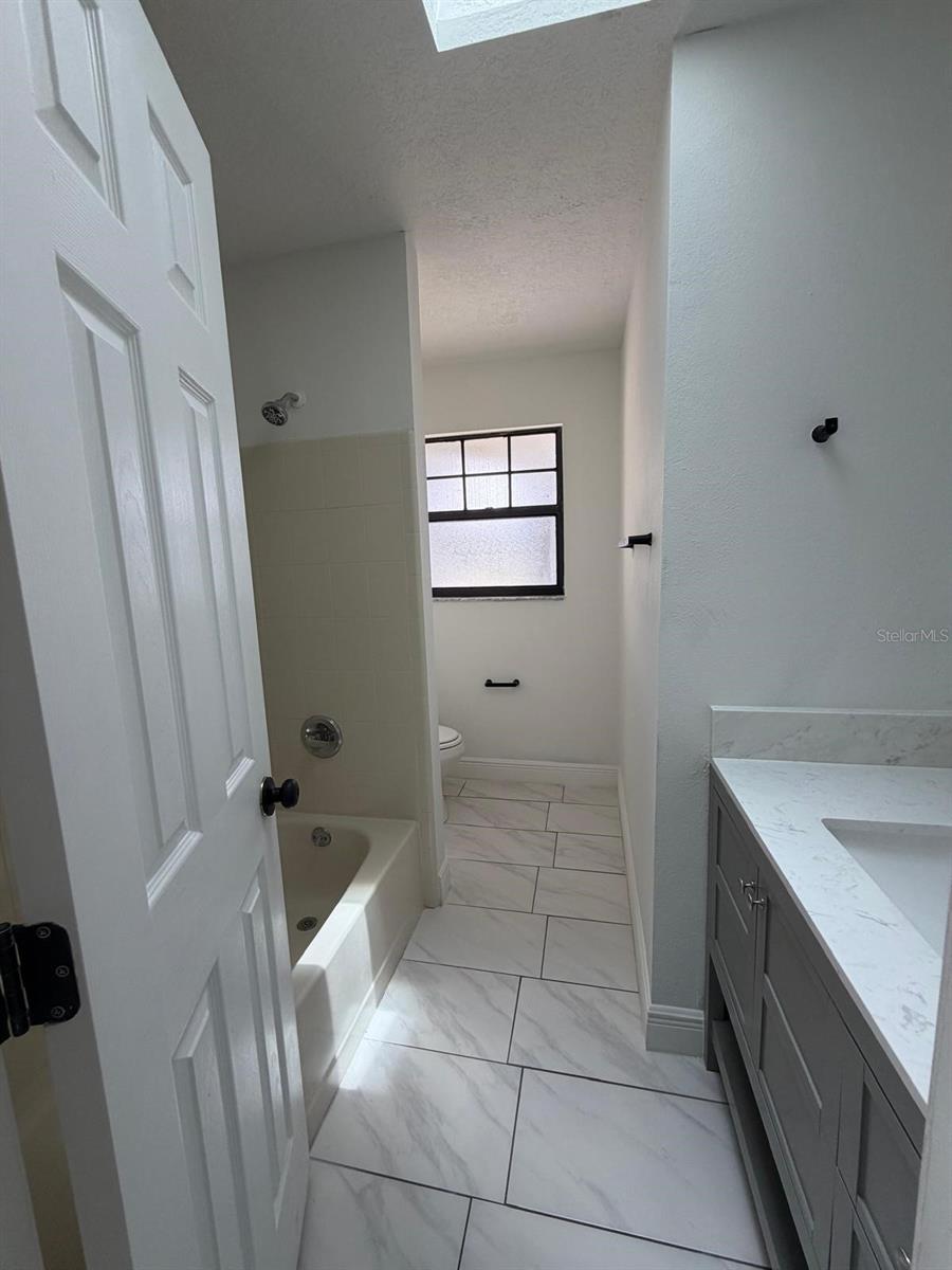 ROYALE OAKS PH 1 - Residential