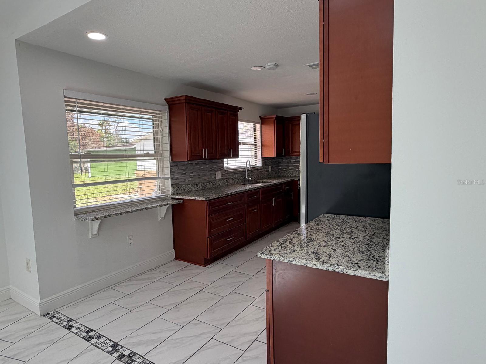 ROYALE OAKS PH 1 - Residential
