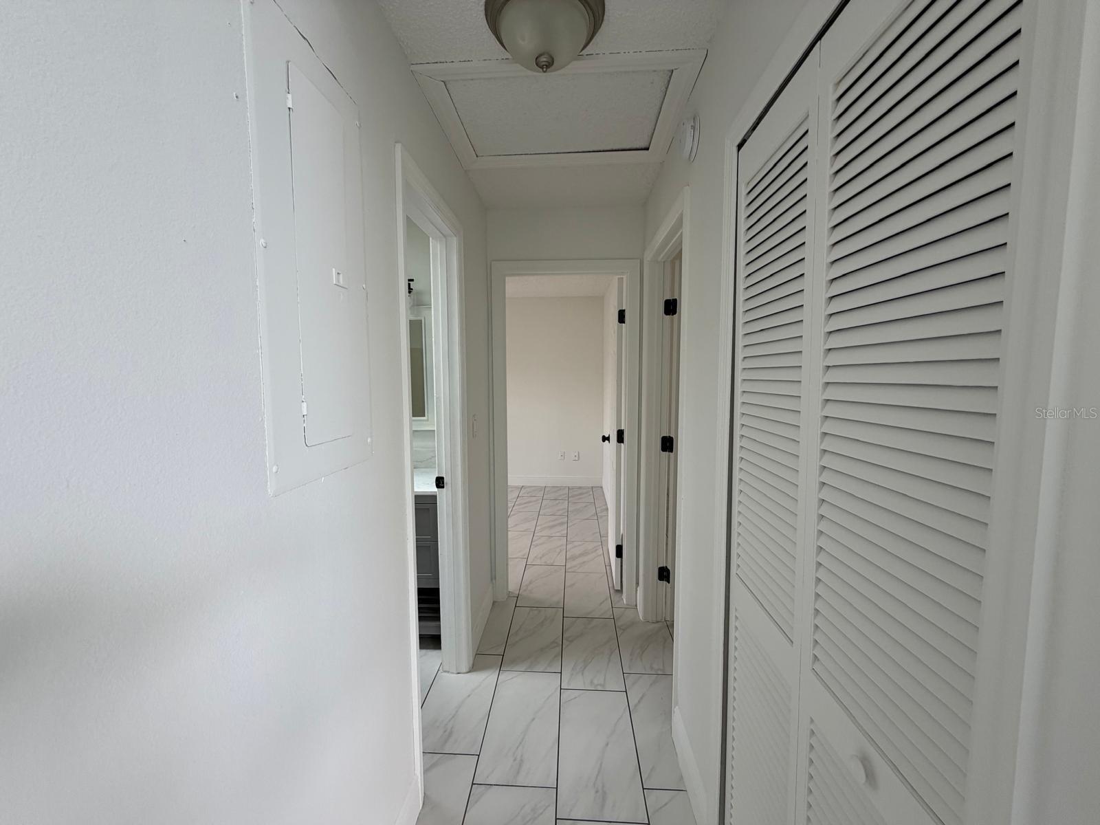 ROYALE OAKS PH 1 - Residential